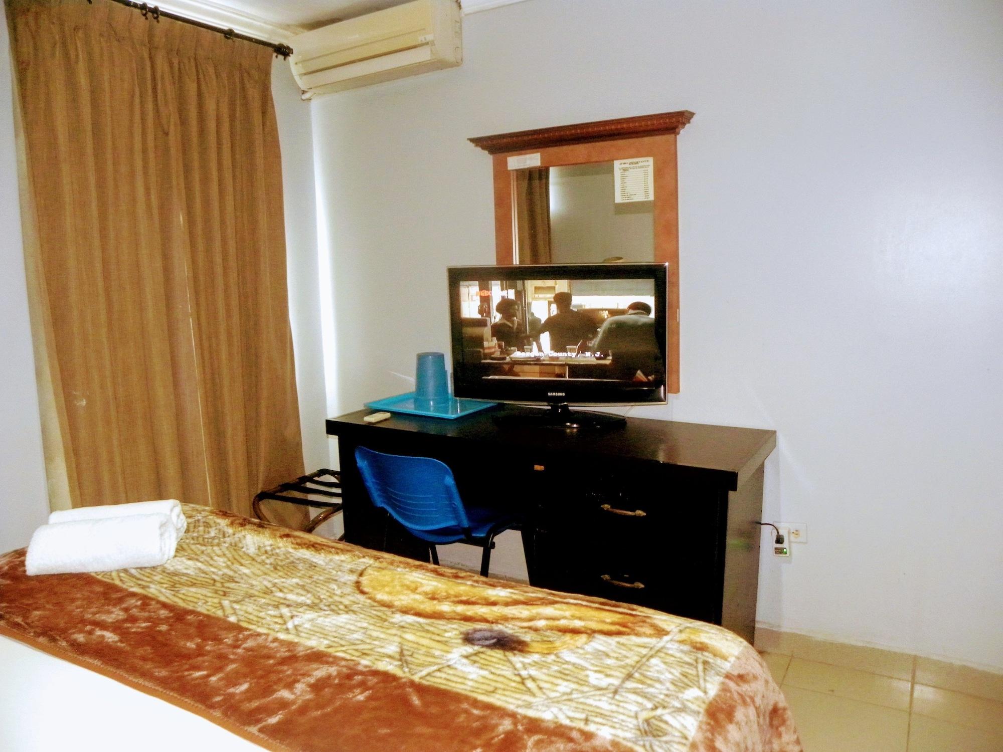 Meryland Hotel كولون المظهر الخارجي الصورة
