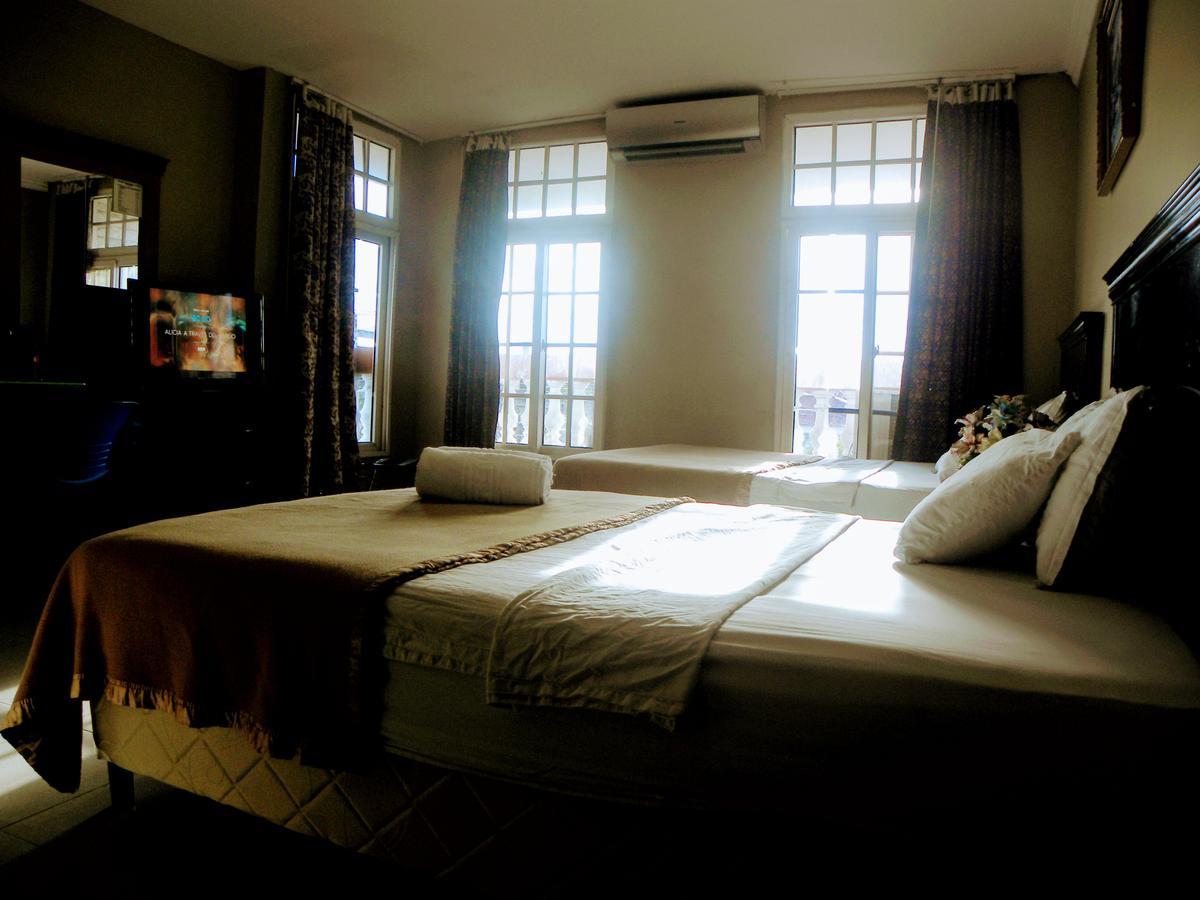Meryland Hotel كولون المظهر الخارجي الصورة
